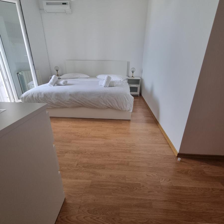 Villa Mila Bol Buitenkant foto