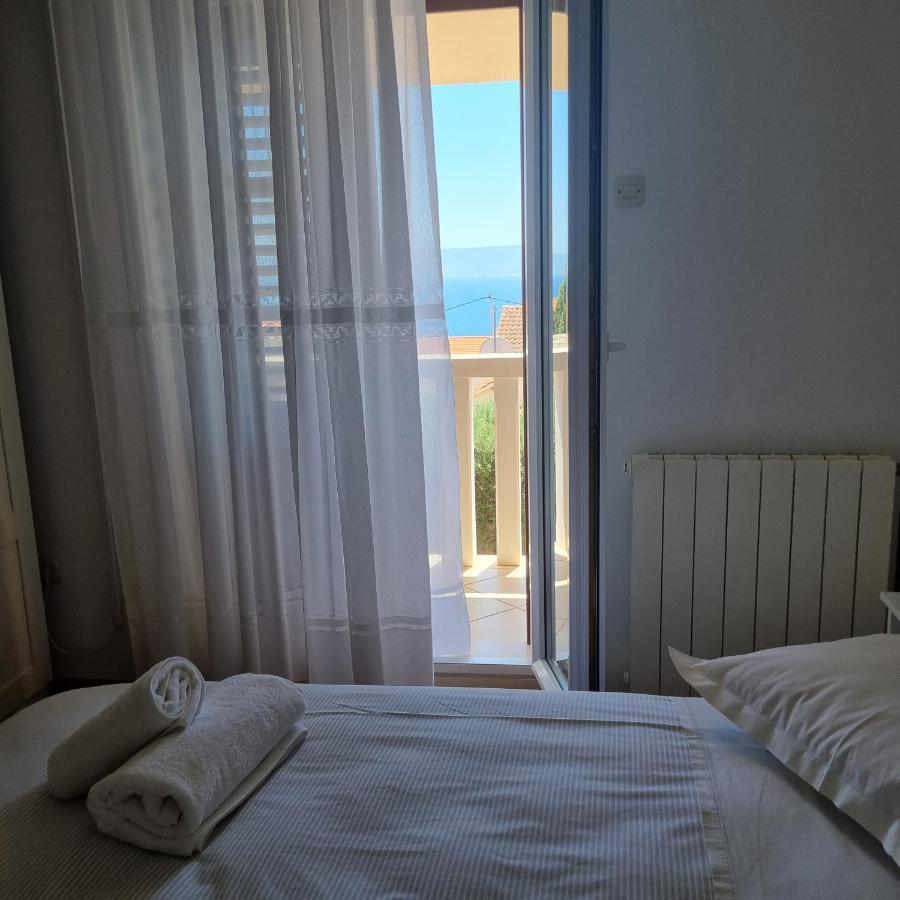 Villa Mila Bol Buitenkant foto