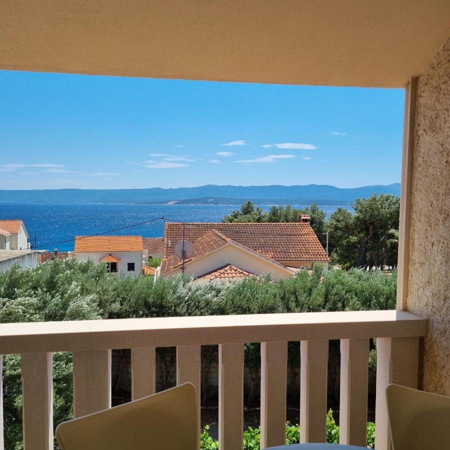 Villa Mila Bol Buitenkant foto