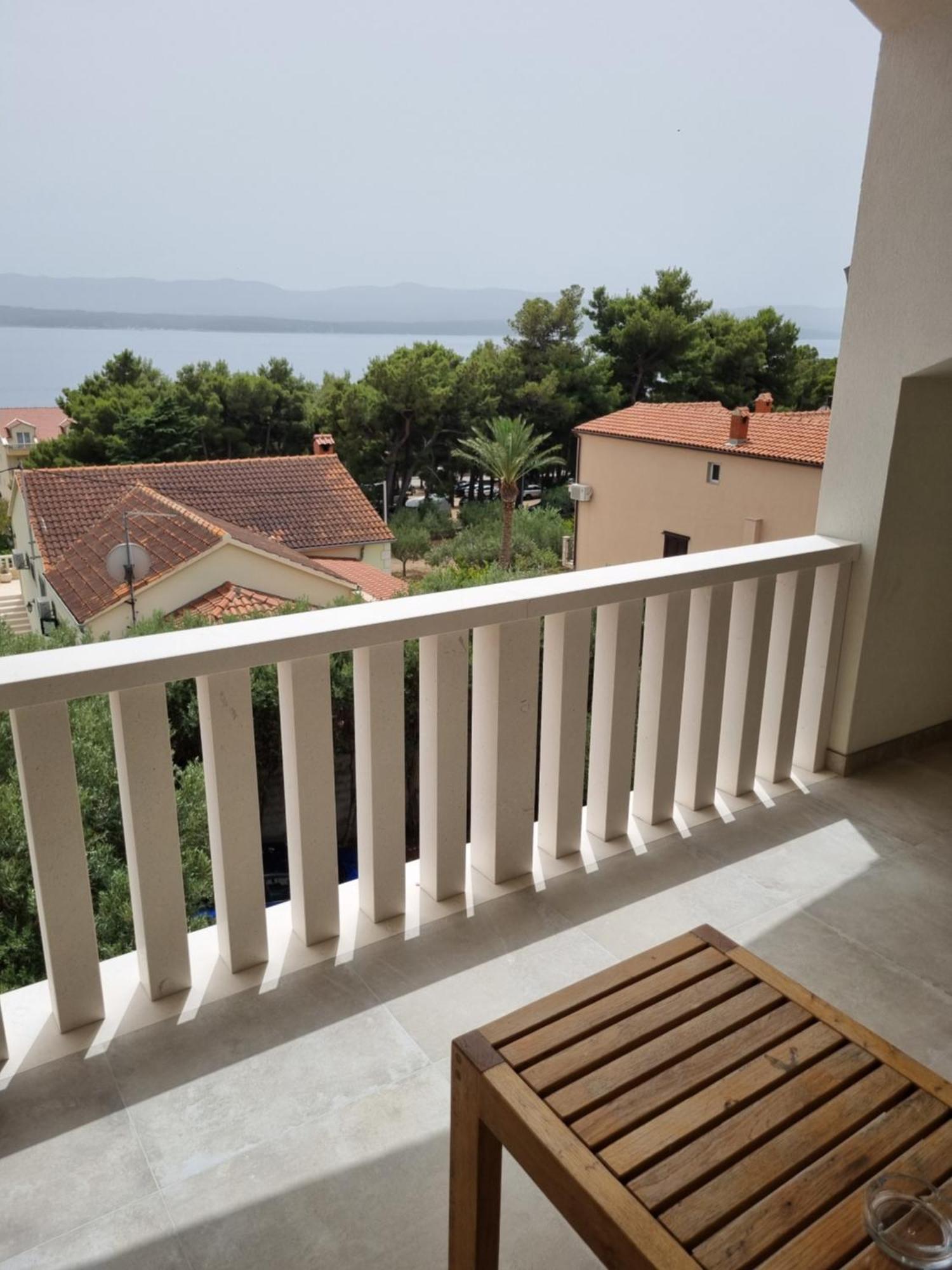Villa Mila Bol Buitenkant foto