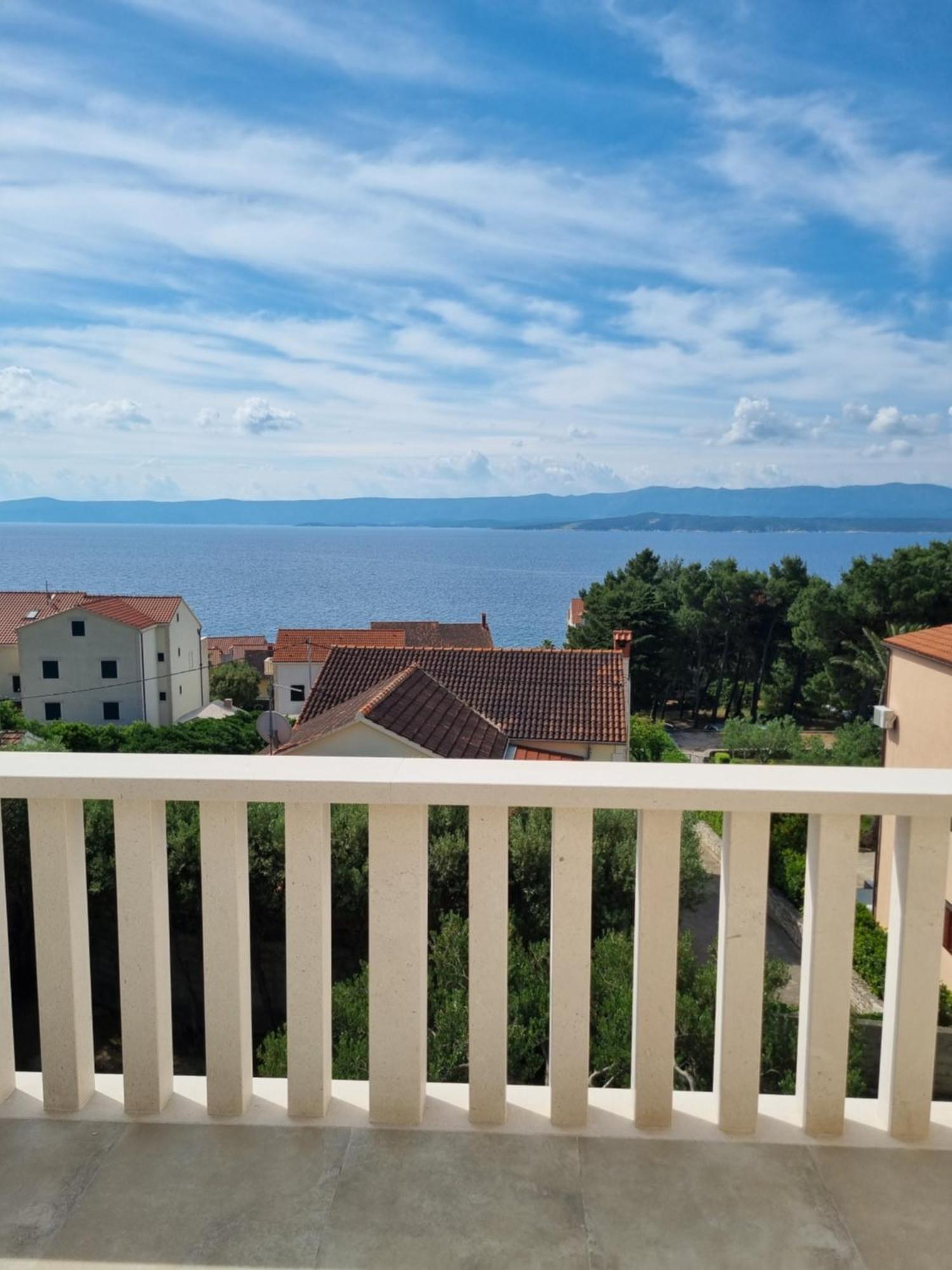 Villa Mila Bol Buitenkant foto