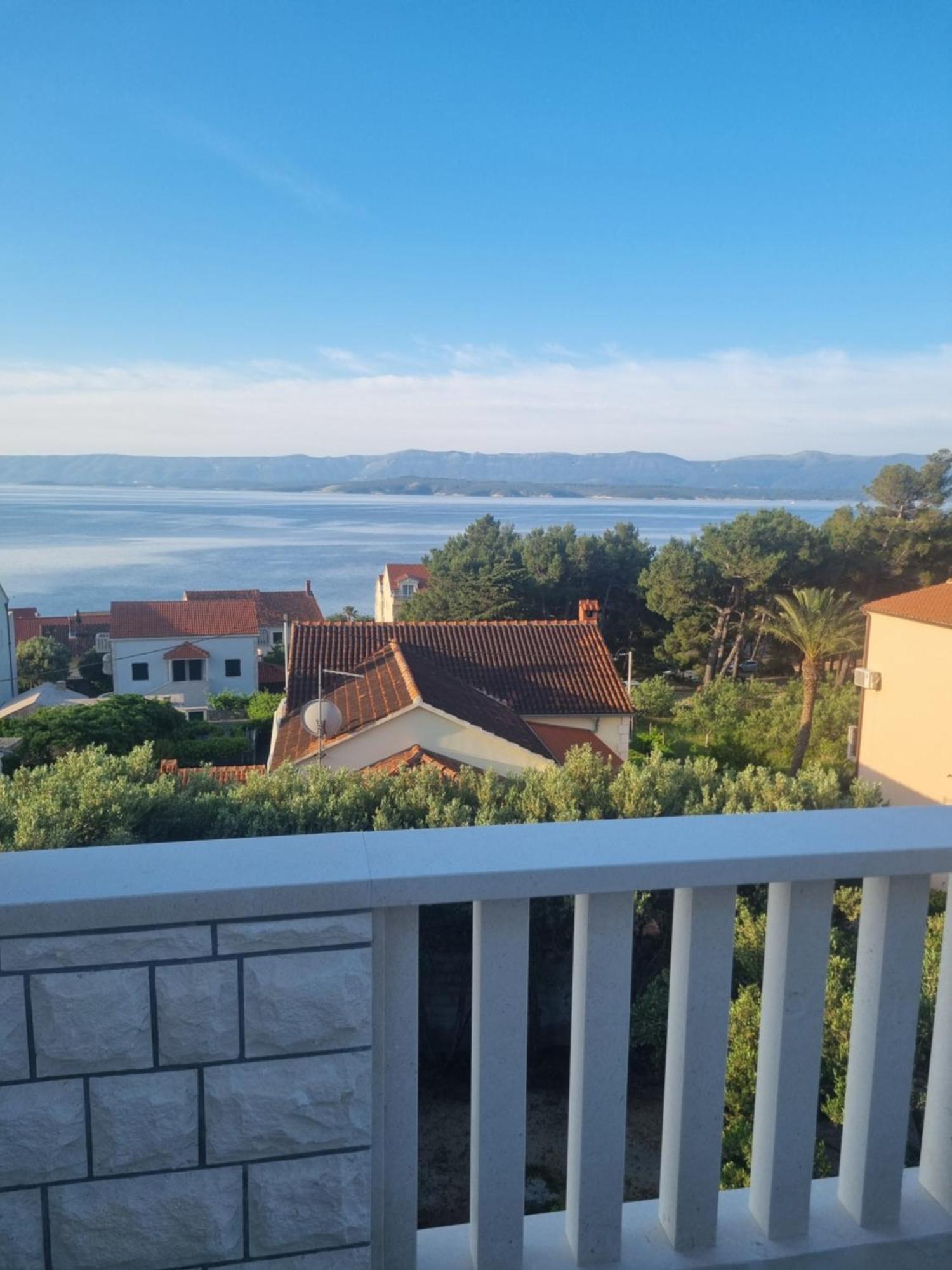 Villa Mila Bol Buitenkant foto
